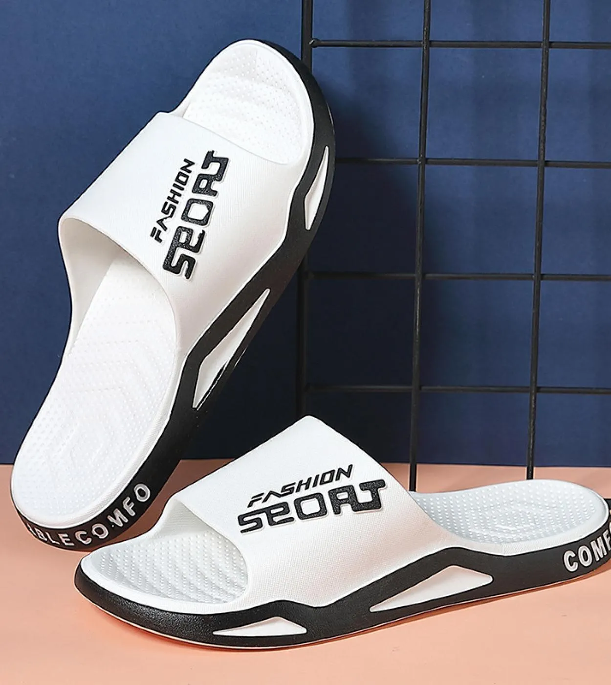 Infradito Uomo 2022 Nuova Estate Alfabeto Design Sandali di Lusso Uomo Donna Esterno Antiscivolo Casual Scarpe da Spiaggia Coppi