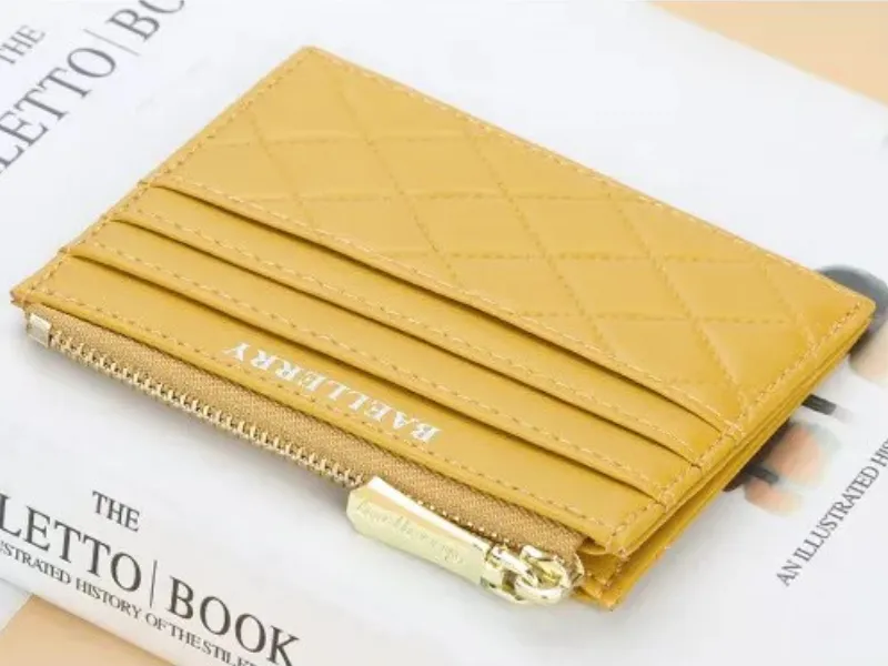 Portefeuille porte-cartes rembourré - Tendance et compact