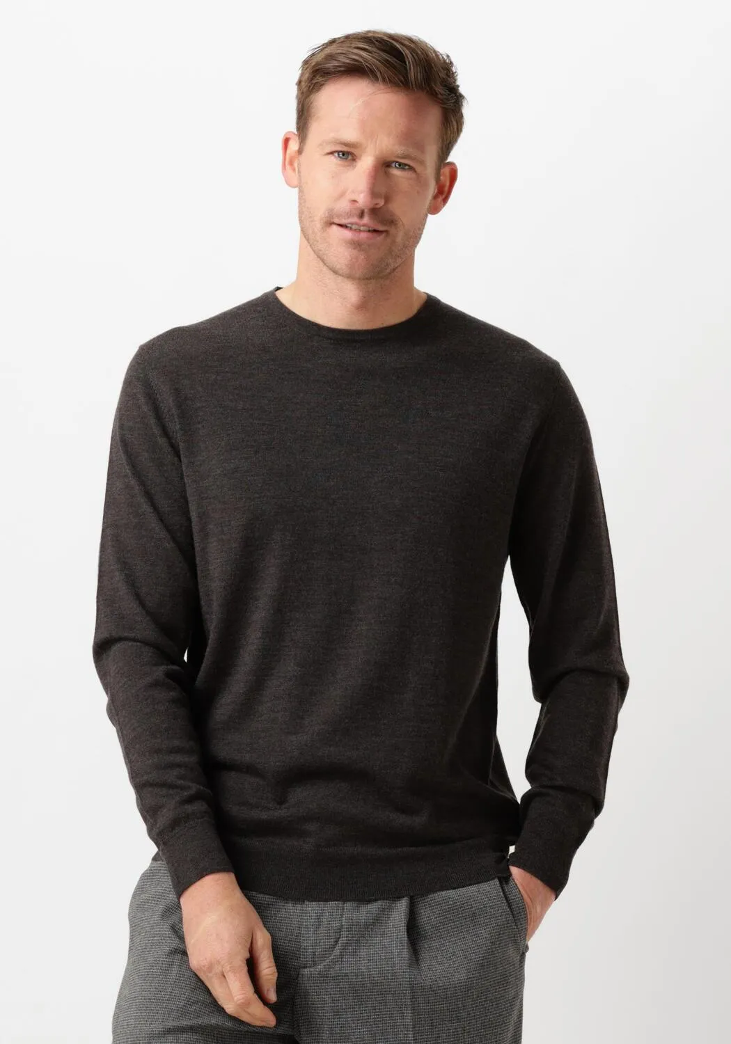 profuomo pull pullover crewneck en marron