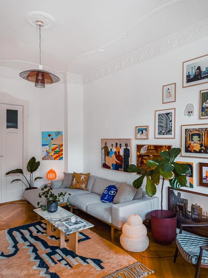 Table Androgyne Lounge